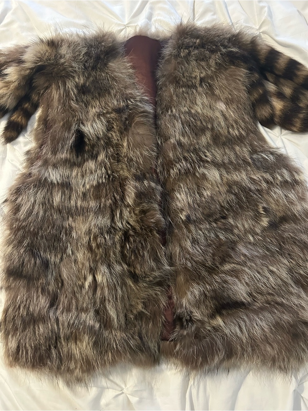 Vintage !! FUR multiple Toned genuine raccoon  Fur Vest with Raccoon Tail Accent